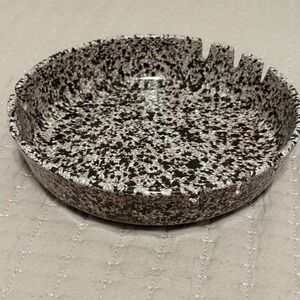 Vintage Deep-Dish Ash-Tray Made in USA 7.5" Black White Speckled MCM Excellent